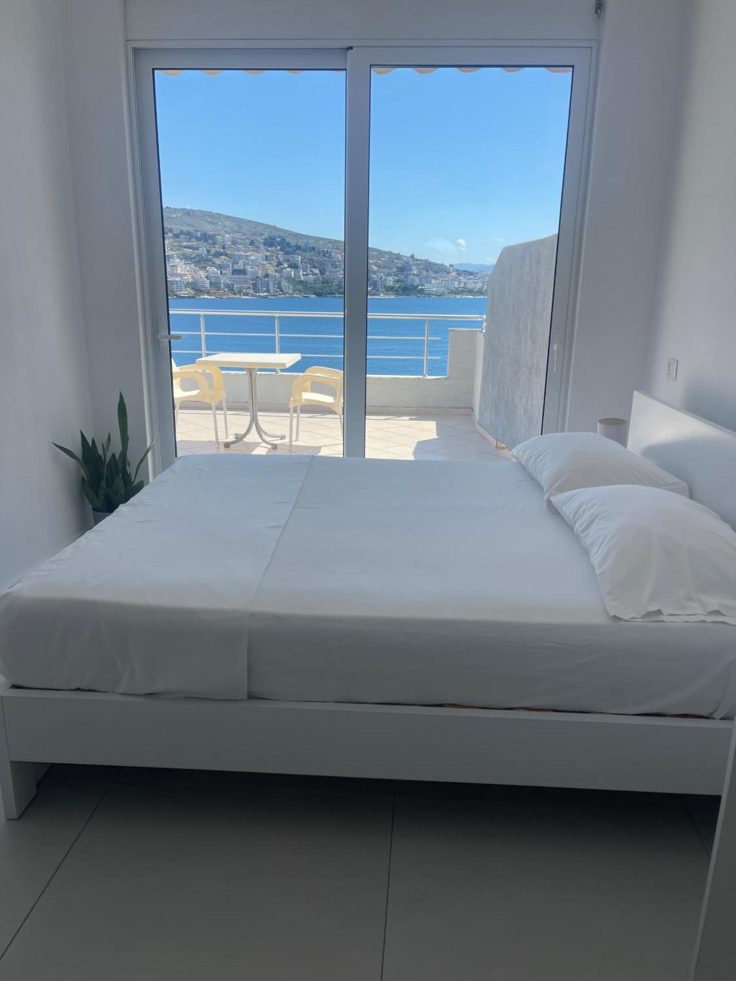 Kristina Bellavista Rooms Sarandë Exteriör bild